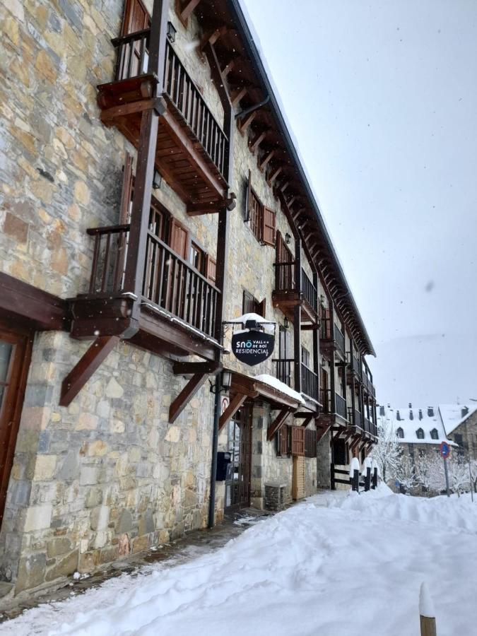 Snoe Vall De Boi Aparthotel Pla de l'Ermita Esterno foto